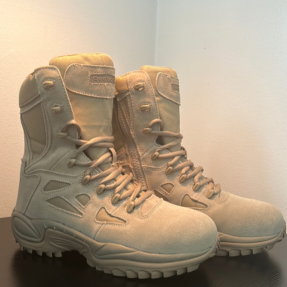Reebok rapid response RB boots